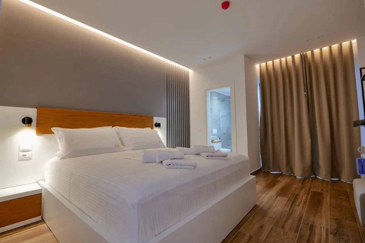 Hotel Renato Ksamil 3*,