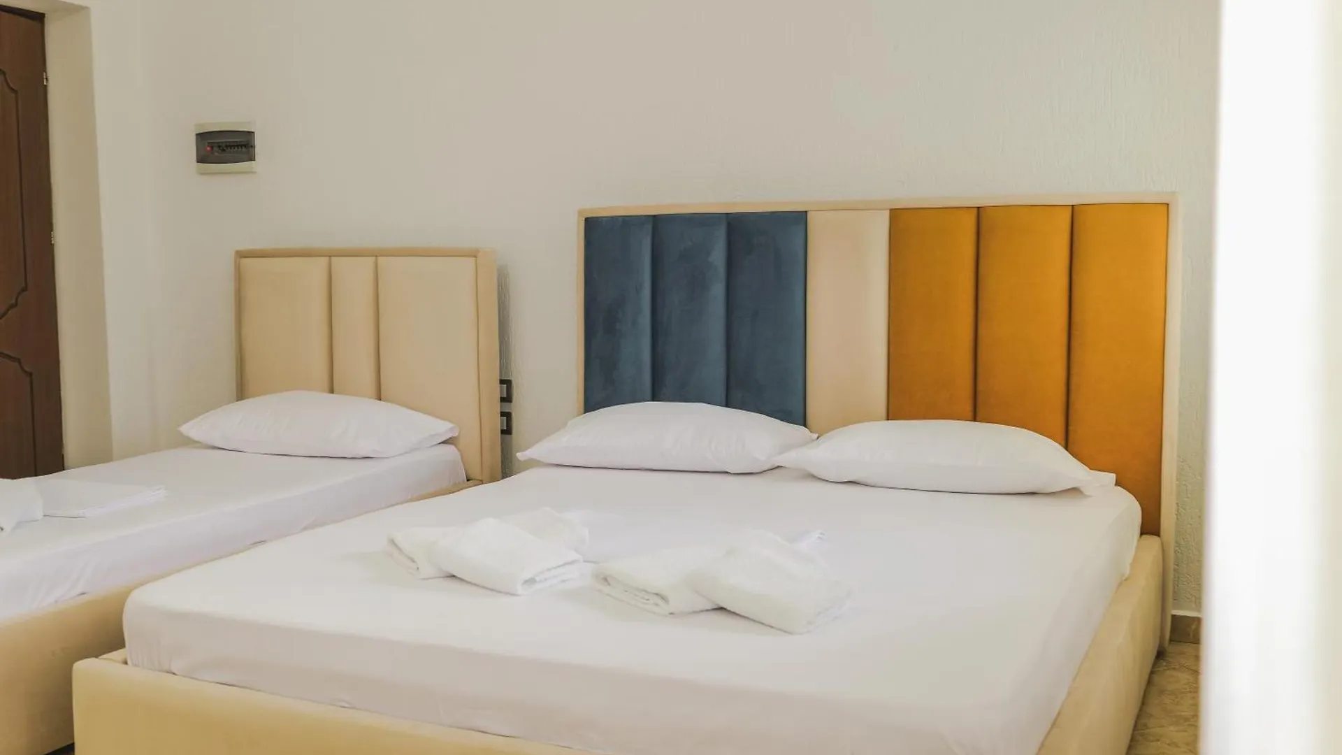 Hotel Renato Ksamil