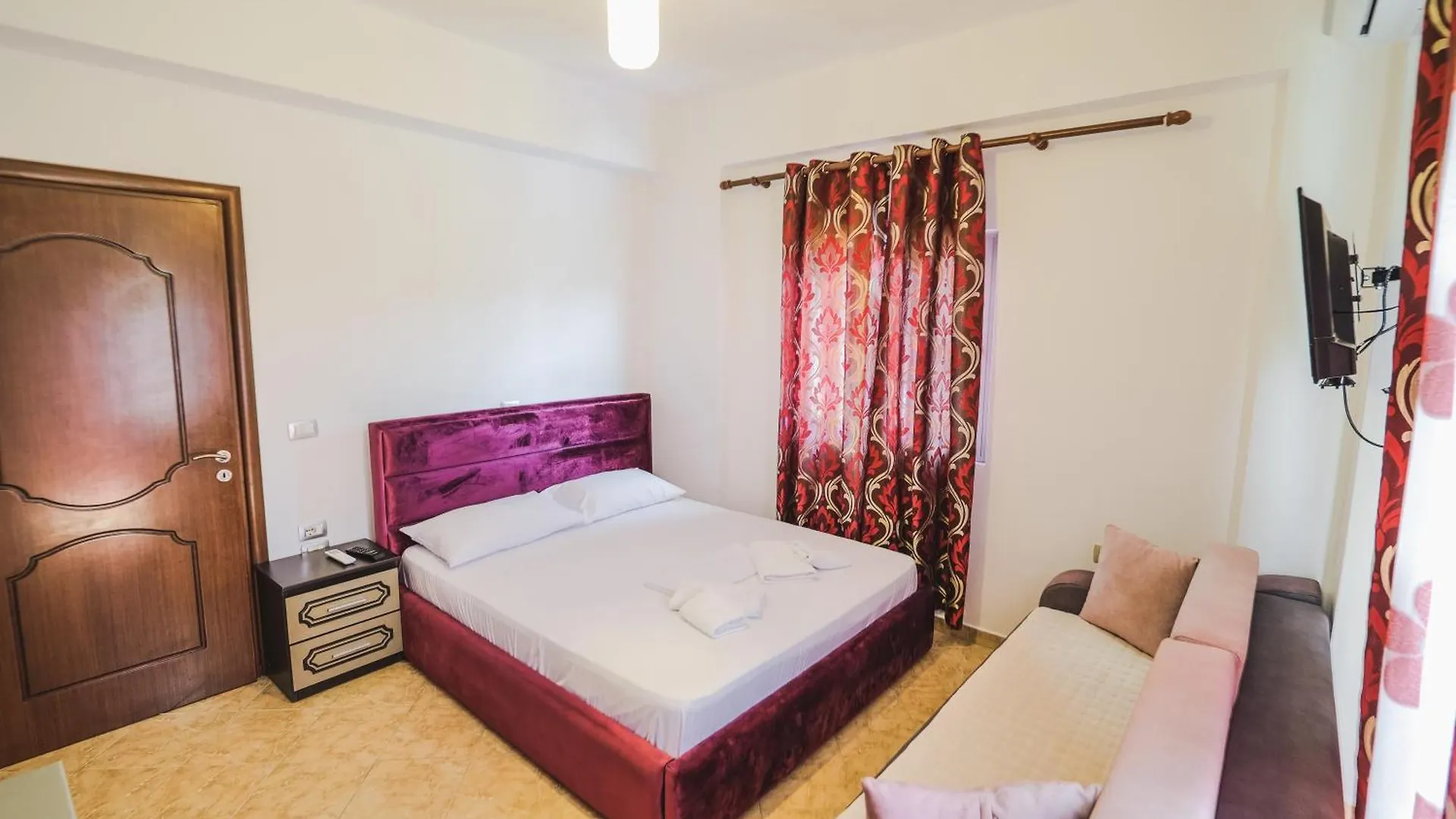 Hotel Renato Ksamil