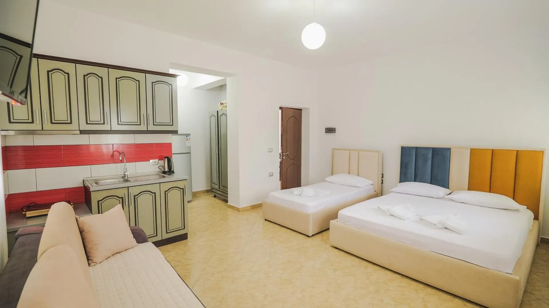 Hotel Renato Ksamil