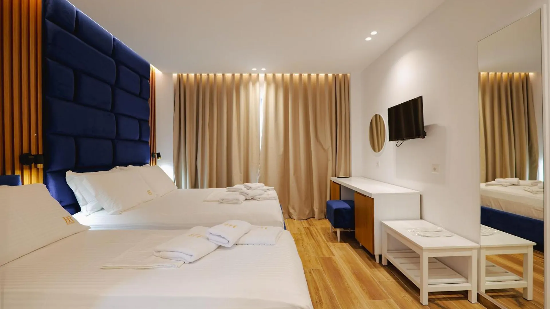 Hotel Renato Ksamil
