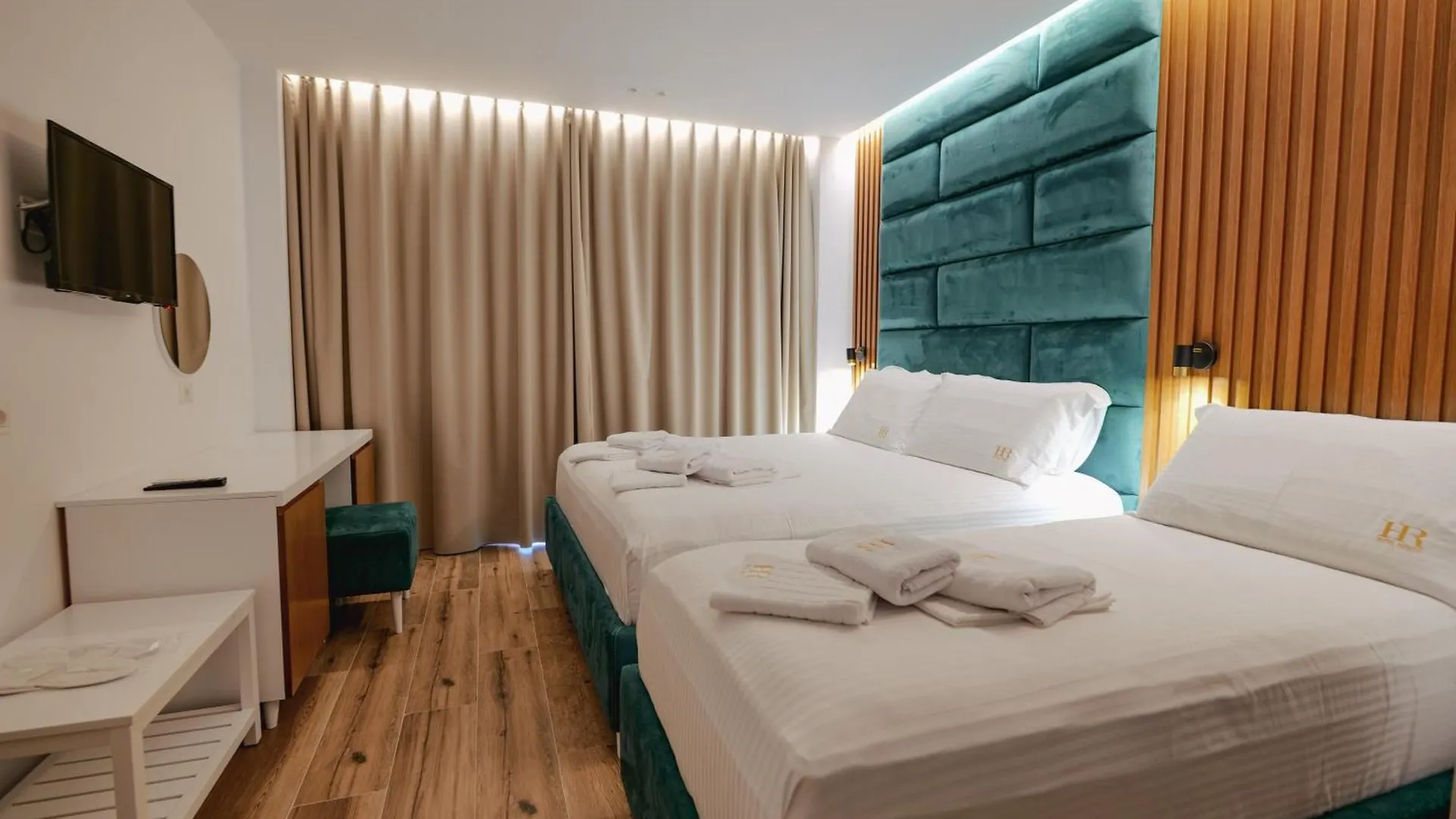 Hotel Renato Ksamil