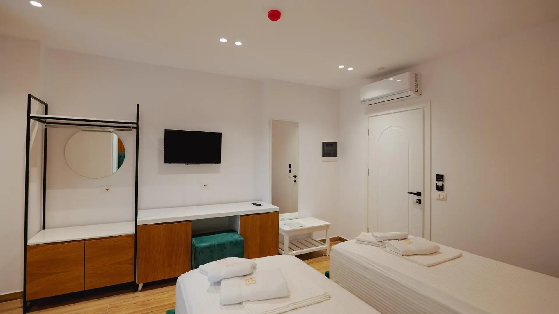 Hotel Renato Ksamil